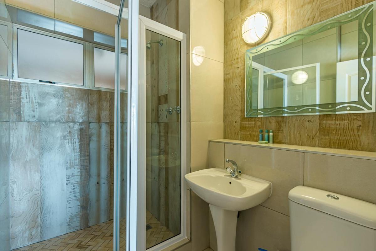 17 Stella Maris Seaside @ Van'S Amanzimtoti Εξωτερικό φωτογραφία