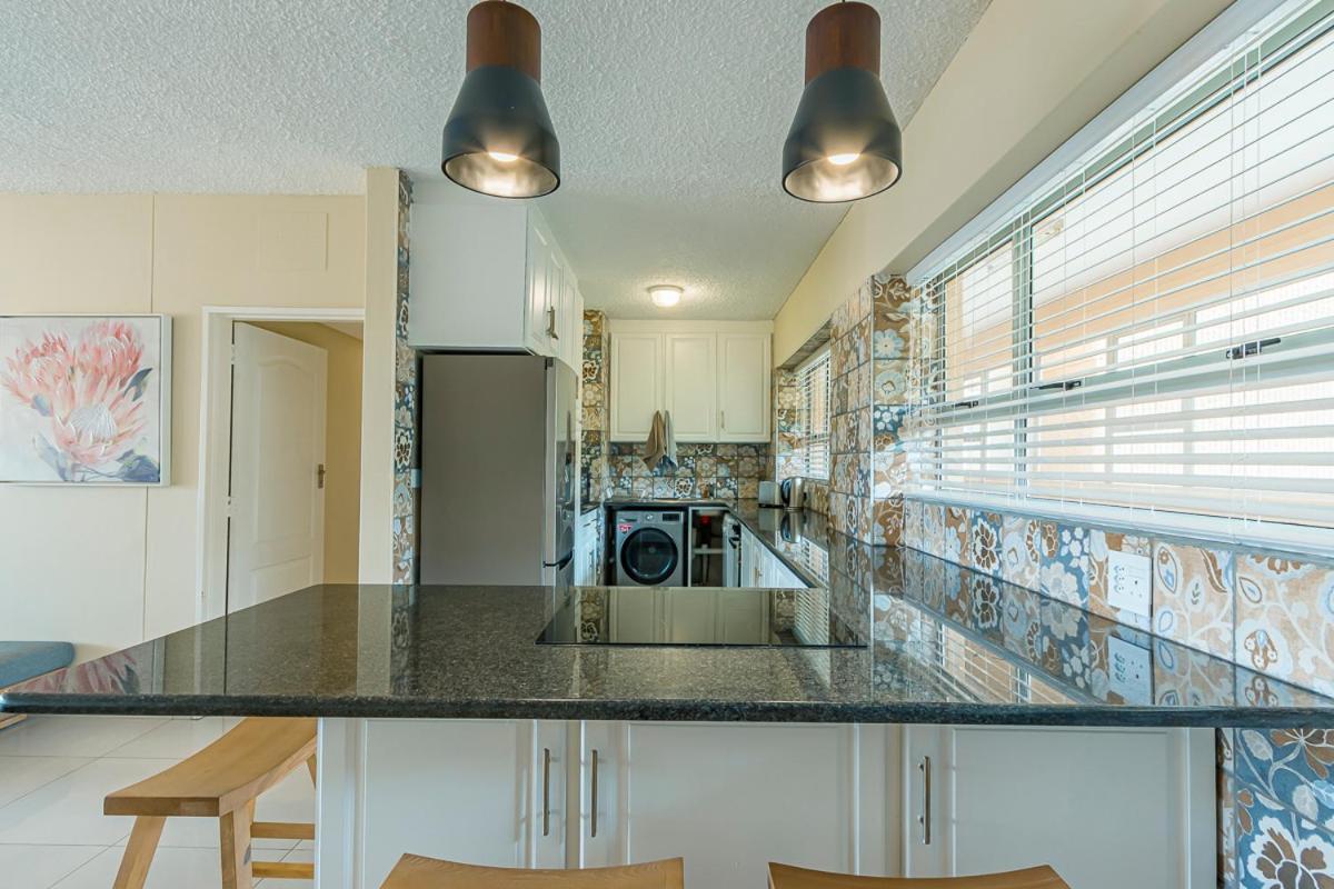 17 Stella Maris Seaside @ Van'S Amanzimtoti Εξωτερικό φωτογραφία