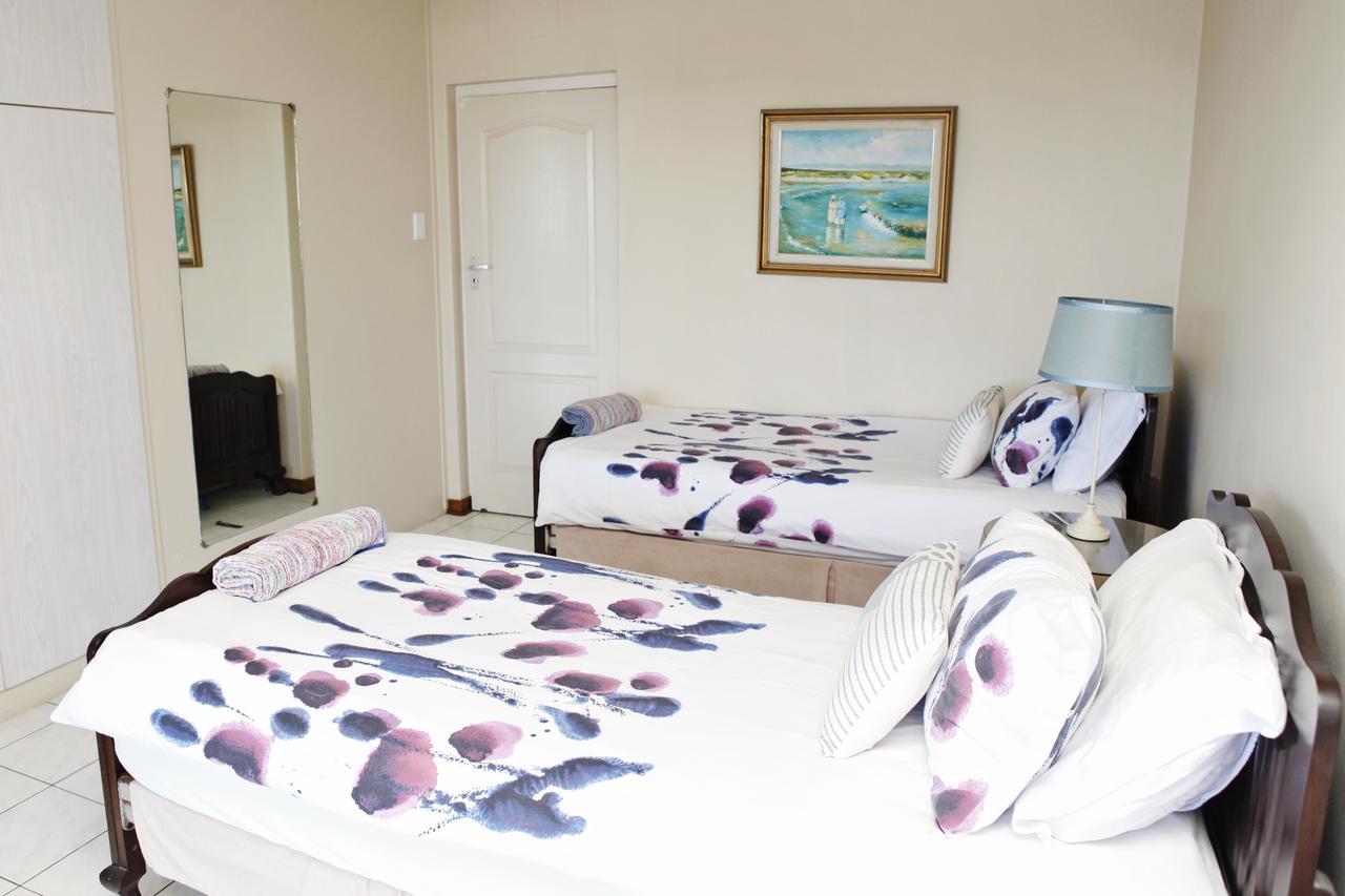 17 Stella Maris Seaside @ Van'S Amanzimtoti Εξωτερικό φωτογραφία
