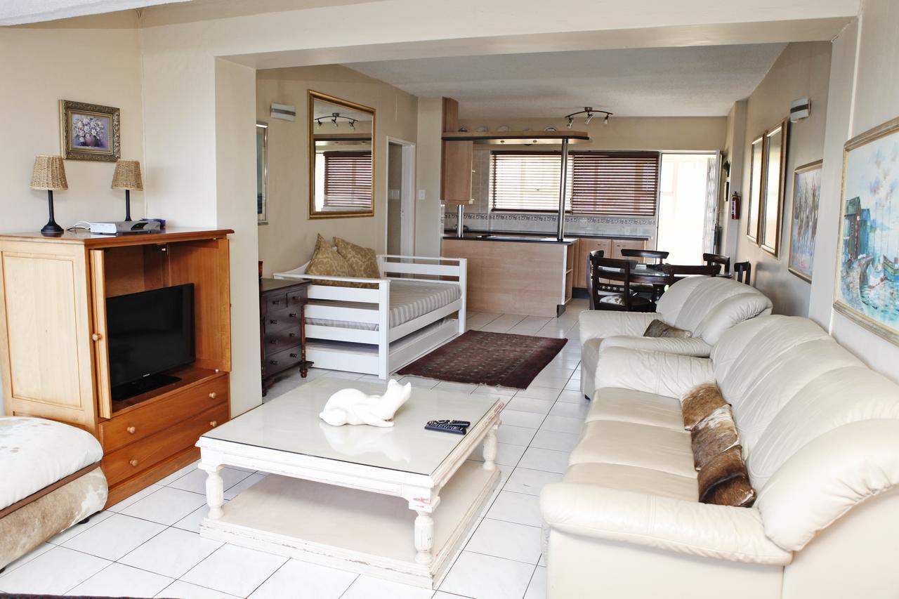 17 Stella Maris Seaside @ Van'S Amanzimtoti Εξωτερικό φωτογραφία